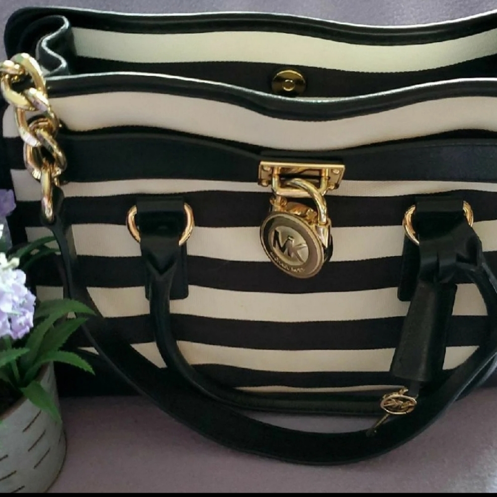 Michael Kors Hamilton Cavas handbag